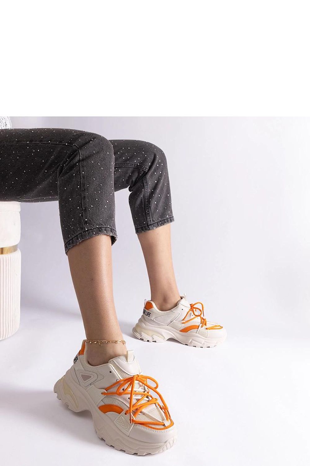 Tenişi model 207166 Solea