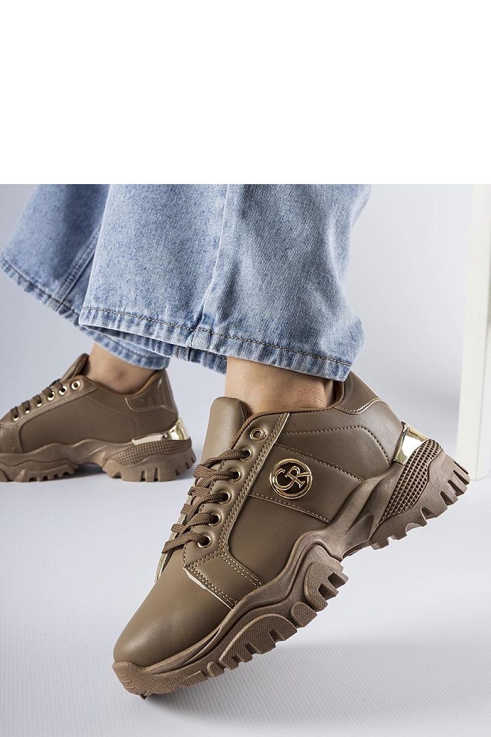 Tenişi model 207635 Solea