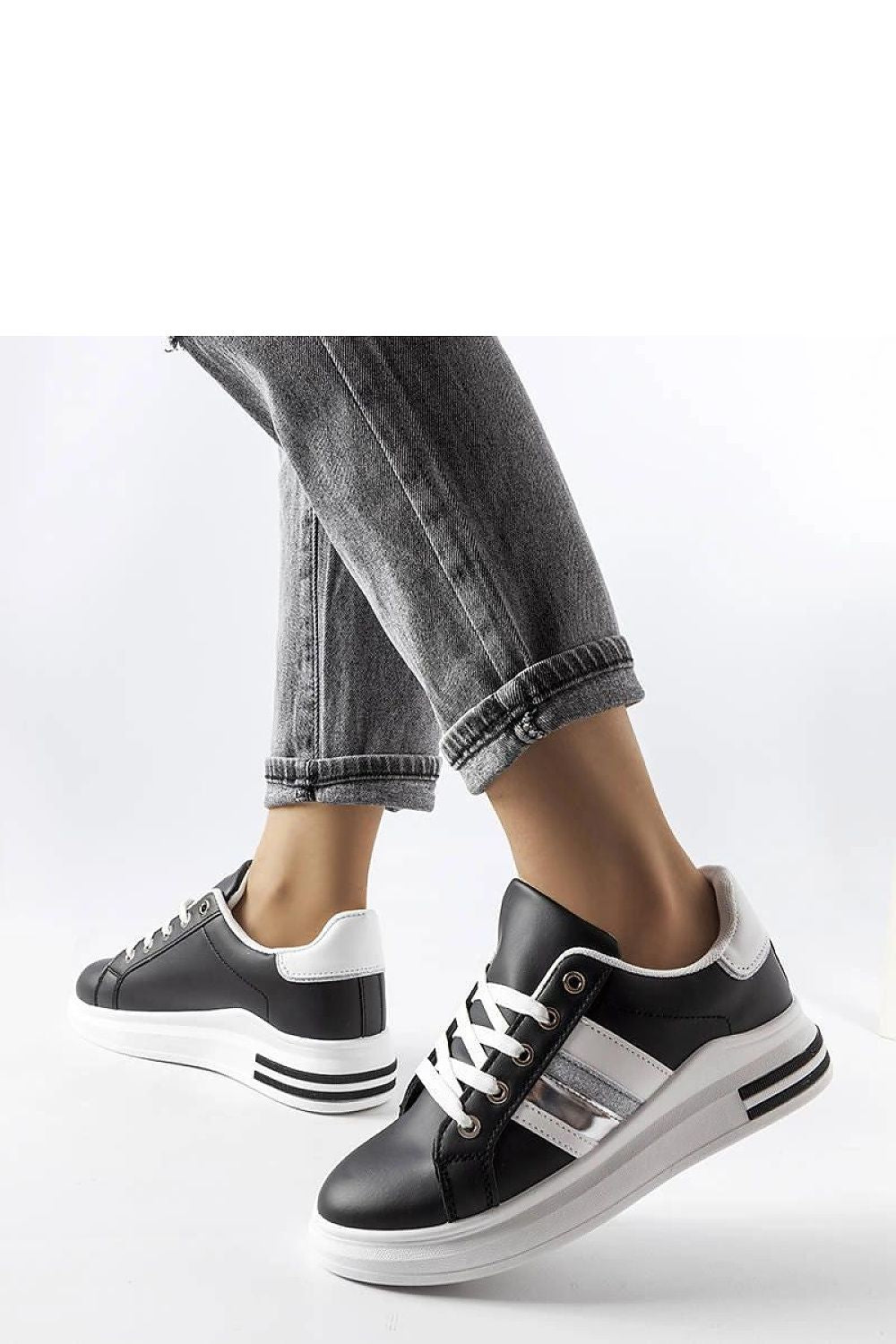 Tenişi model 207877 Solea