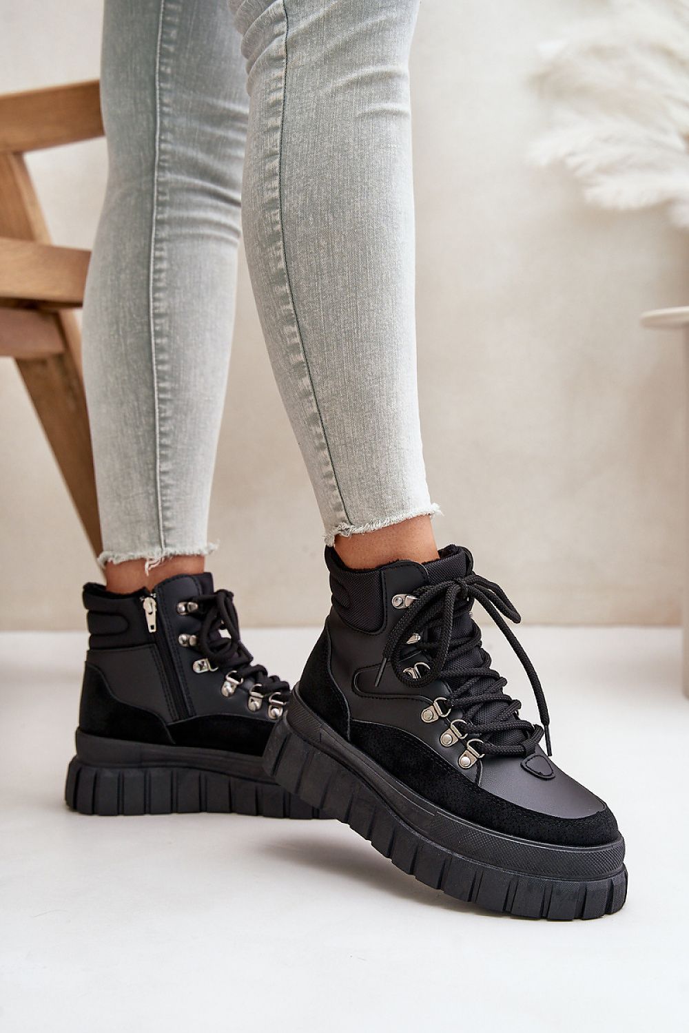 Bocanci model 216840 Step in style