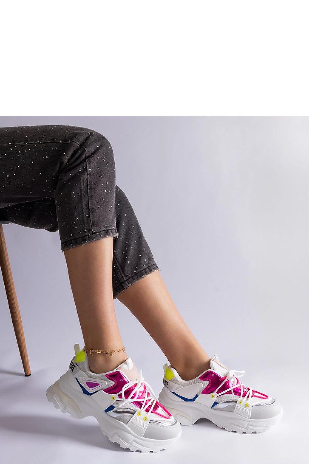  Tenişi model 207167 Solea 