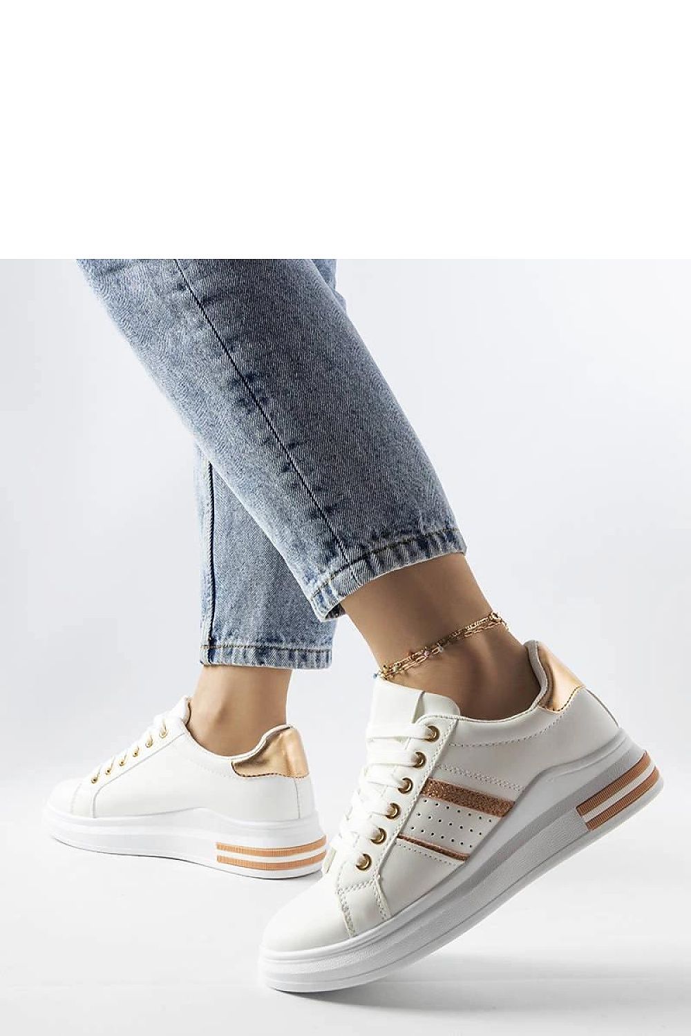  Tenişi model 207869 Solea 